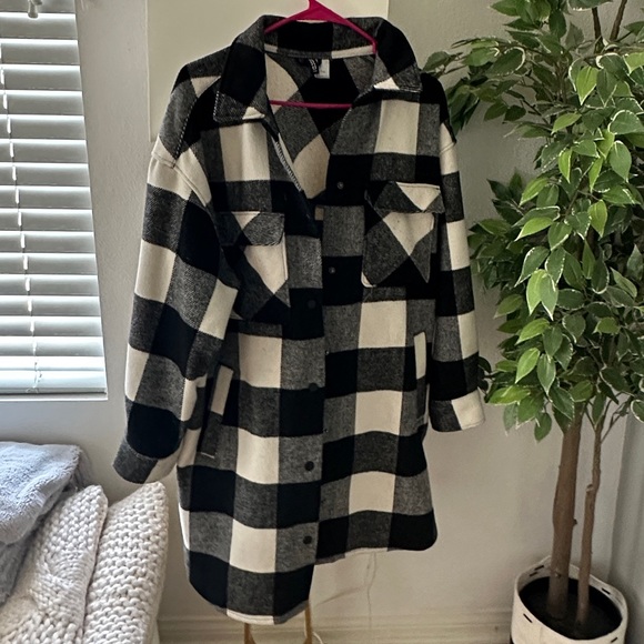 H&M Jackets & Blazers - Coat black and white